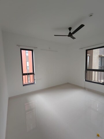 2 BHK Apartment For Rent in Shapoorji Pallonji Sensorium, Hinjewadi