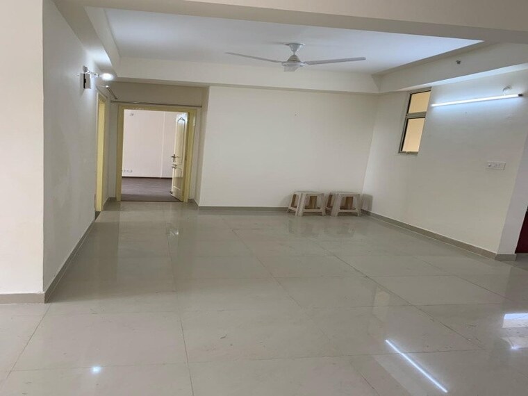 Room, chattarpur 3 Bedroom 135 Sq.Yd. Builder Floor In Chattarpur Delhi 9362799