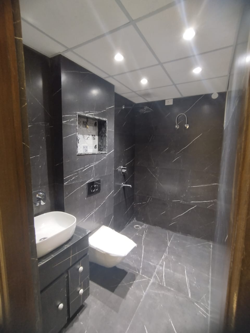 5 BHK Builder Floor For Sale in Pink City