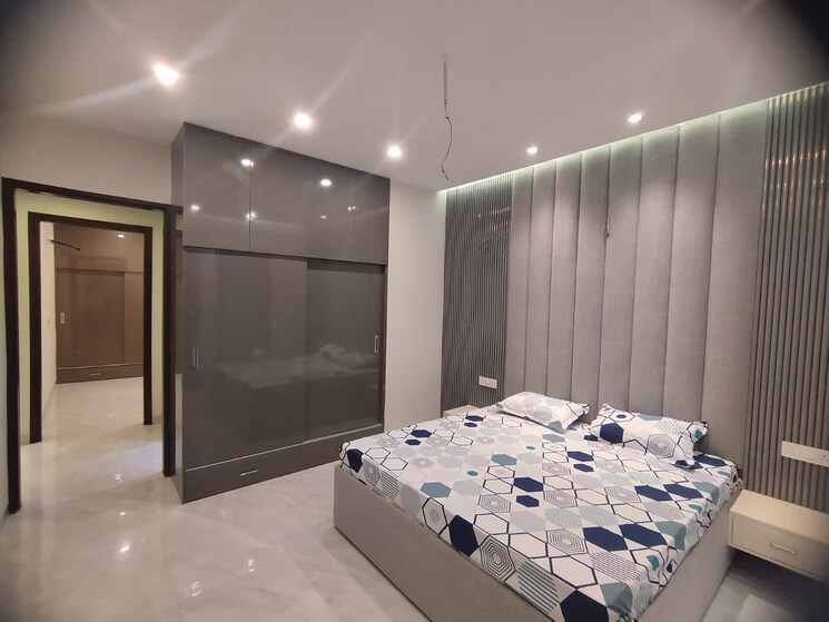 Bedroom, dhakoli 5 Bedroom 180 Sq.Yd. Builder Floor In Dhakoli Zirakpur 9363183