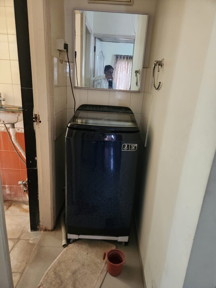 Bathroom, kasturi-la-vida-loca 2 Bedroom 985 Sq.Ft. Apartment In Pimple Saudagar Pune 9363170