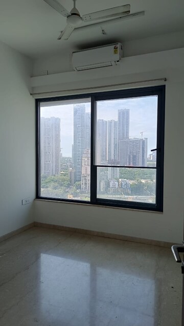 2 BHK Apartment For Rent in Peninsula Salsette 27, Byculla