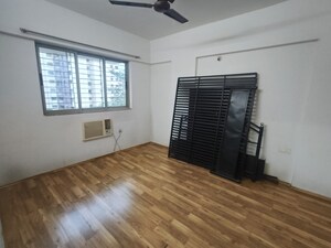 Room in 2 BHK Apartment at Lodha Casa Rio, Dombivli East – for Rent