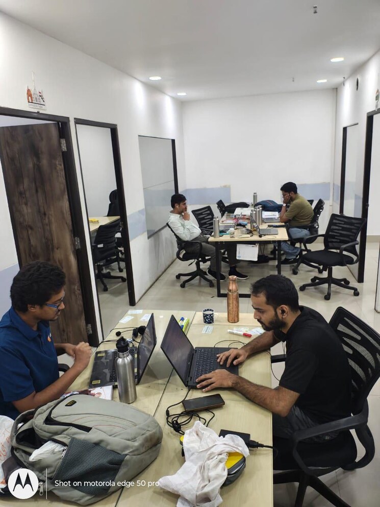 Team Area, salt lake sector v Commercial Office Space 1113 Sq.Ft. In Salt Lake Sector V Kolkata 9363210