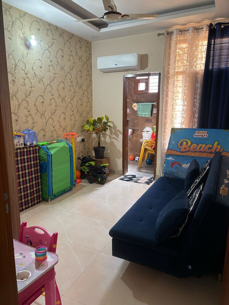 Bedroom, dhakoli 2 Bedroom 153 Sq.Yd. Builder Floor In Dhakoli Zirakpur 9363347