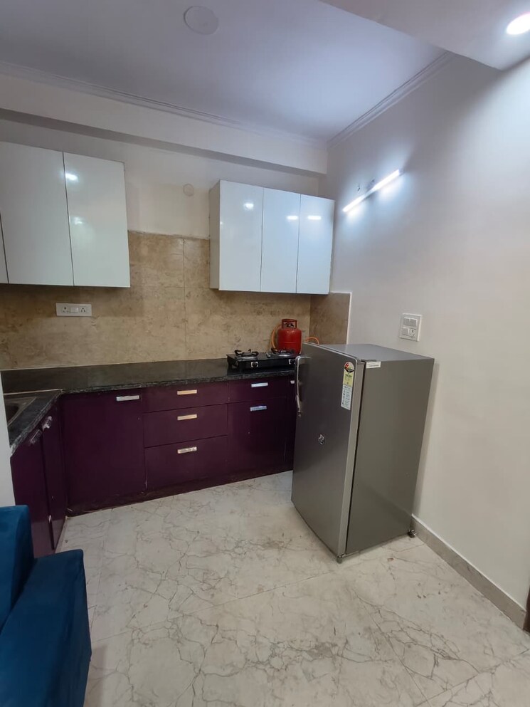 Kitchen, freedom fighters enclave 2 Bedroom 900 Sq.Ft. Builder Floor In Freedom Fighters Enclave Delhi 9363368