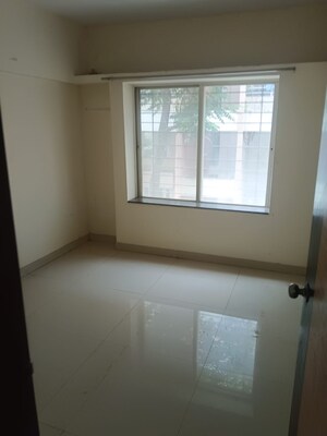 Room in 2 BHK Apartment at Prime Plus Phase I, Pimple Saudagar – for Rent