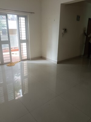 Room in 2 BHK Apartment at Prime Plus Phase I, Pimple Saudagar – for Rent