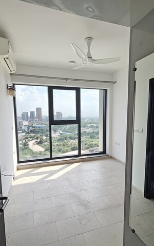Room in 3 BHK Apartment at Sobha City Gurgaon, Sector 108 – for Rent