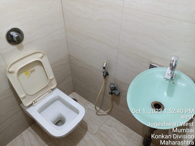 Washroom, crystal-plaza-andheri-west Commercial Office Space 457 Sq.Ft. In Andheri West Mumbai 9360744
