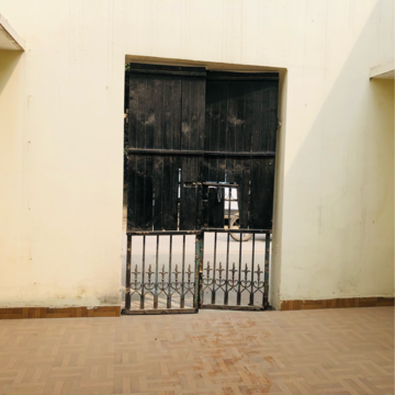 Room in 2.5 BHK Villa at Sector 23a – for Rent