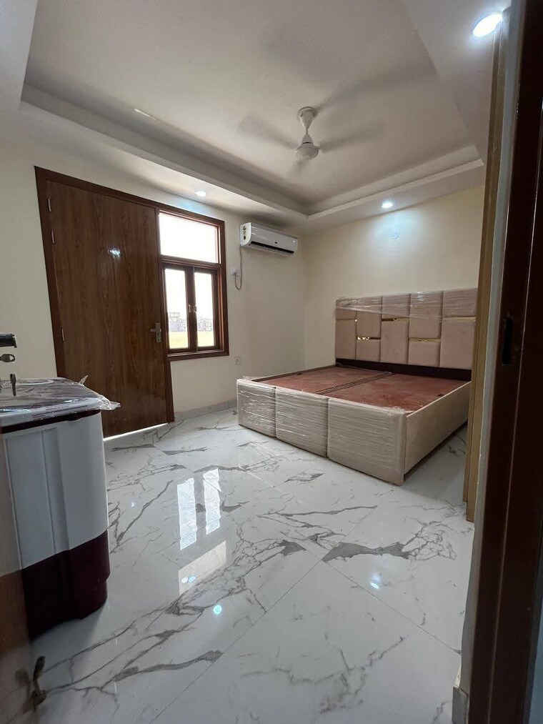 Bedroom, freedom fighters enclave 1 Bedroom 500 Sq.Ft. Apartment In Freedom Fighters Enclave Delhi 9363511