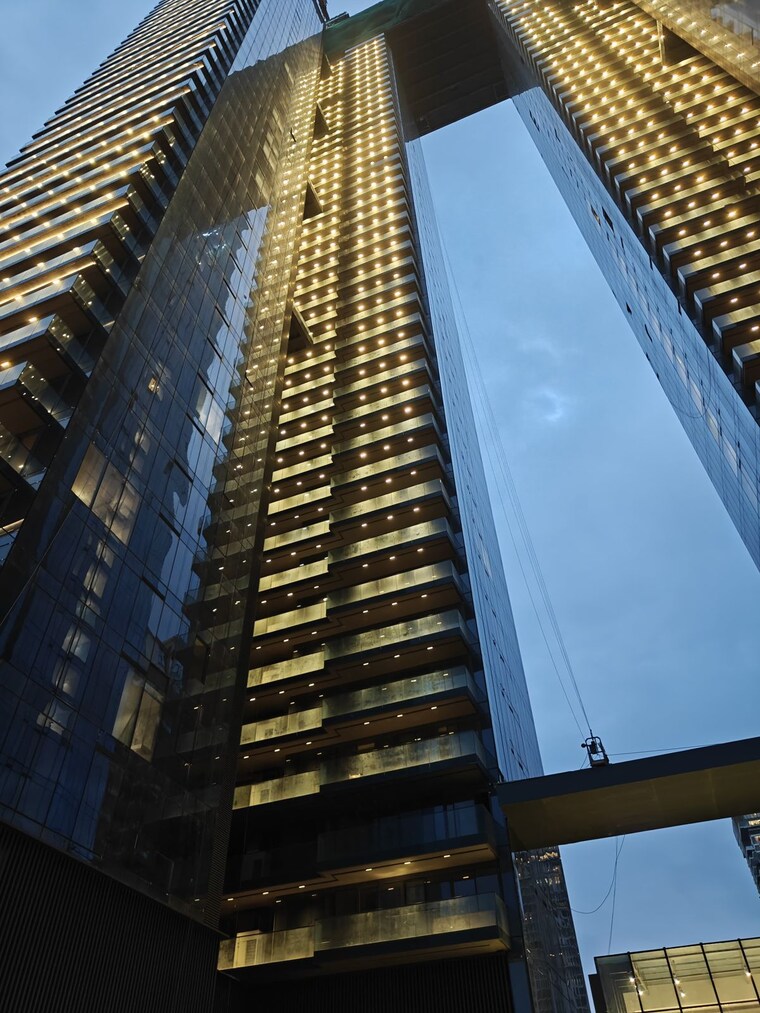 Exterior View, delphine-central-park-estates 4 Bedroom 5200 Sq.Ft. Apartment In Sector 104 Gurgaon 9363553