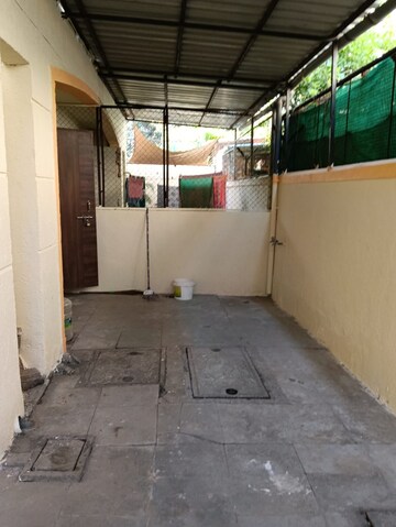 Room in 4 BHK Villa at Purple Five gardens, Rahatani – for Rent