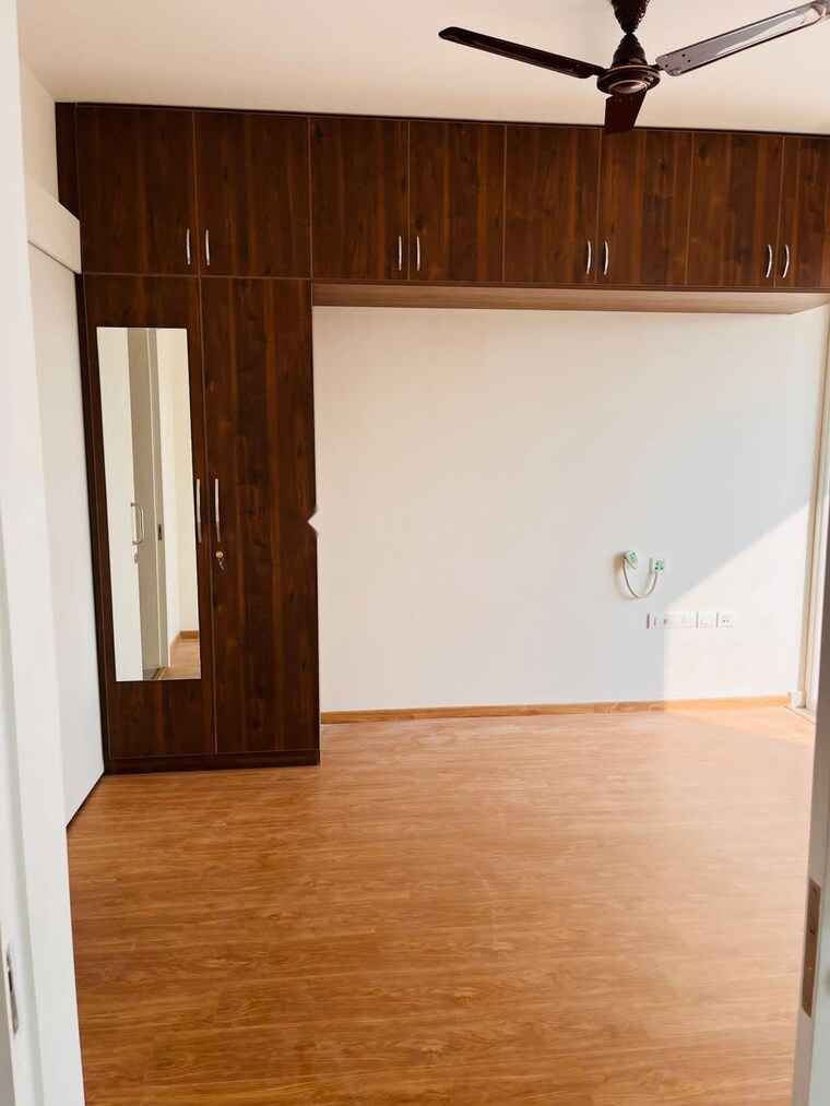 Room, brigade-parkside-north 2 Bedroom 787 Sq.Ft. Apartment In Jalahalli Bangalore 9363534