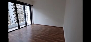 Room in 2 BHK Apartment at Duville Riverdale, Kharadi – for Rent