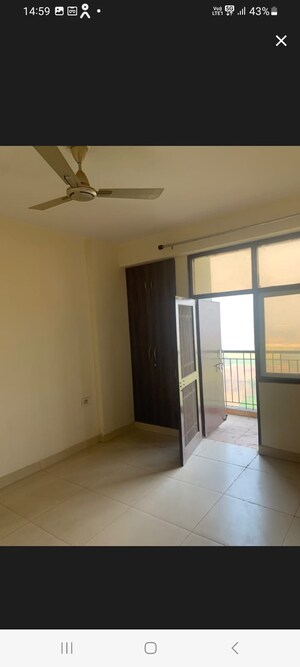 Room in 3 BHK Apartment at Sanchar Residency, Raj Nagar Extension – for Sale