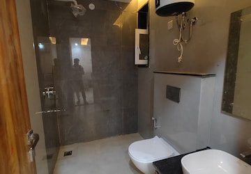 Bathroom in 3 BHK Builder Floor at Sector 45 – for Rent