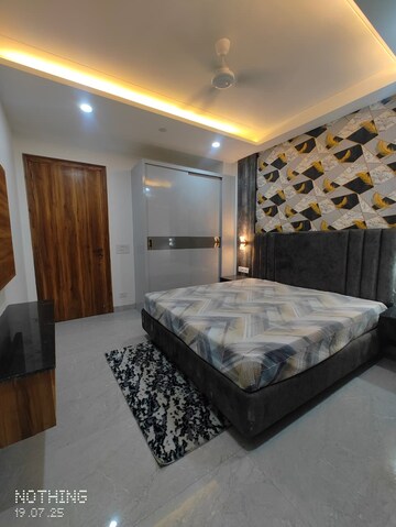Bedroom in 3 BHK Builder Floor at Sector 45 – for Rent