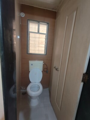 Bathroom in 1.5 BHK Apartment at Lakshadeep Palace, Pimple Saudagar – for Sale