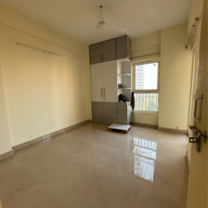 Room in 2.5 BHK Apartment at GLS Crown Avenue, Sector 92 – for Rent