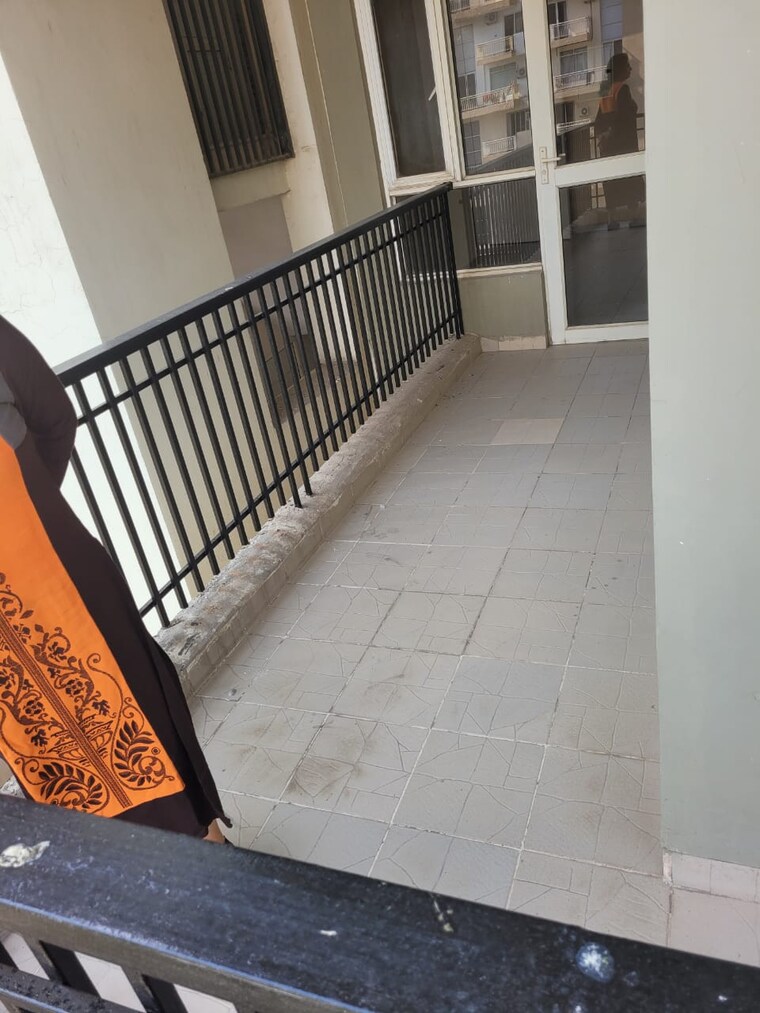 Balcony, sushma-green-vista 2 Bedroom 1276 Sq.Ft. Apartment In Ghazipur Zirakpur 9363634