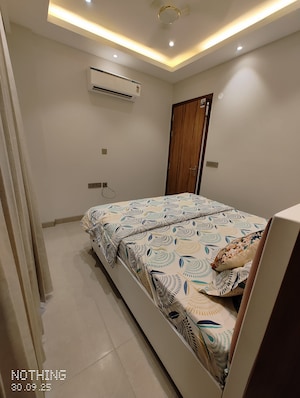 Bedroom in 1 BHK Builder Floor at Sector 52 – for Rent