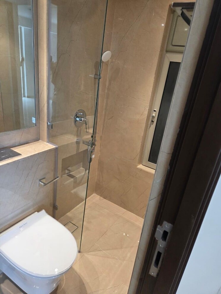 Bathroom, rna-ng-eclat 2 Bedroom 863 Sq.Ft. Apartment In Andheri West Mumbai 9363617