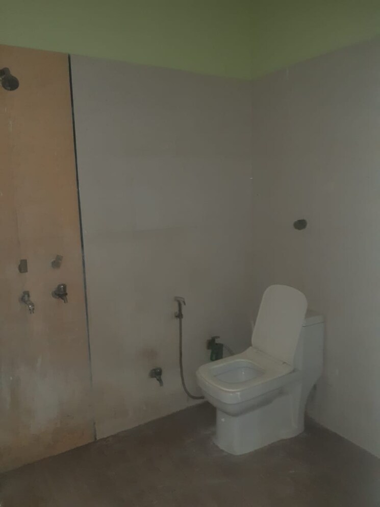 Bathroom, vasundhara sector 1 2 Bedroom 950 Sq.Ft. Builder Floor In Vasundhara Sector 1 Ghaziabad 9363613