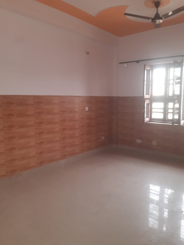 Room, vasundhara sector 1 2 Bedroom 950 Sq.Ft. Builder Floor In Vasundhara Sector 1 Ghaziabad 9363613