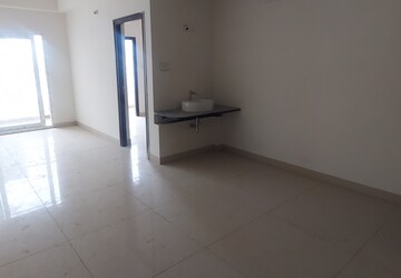 Room in 3 BHK Apartment at Aparna Zenon, Puppalaguda – for Sale