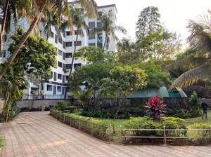 2 BHK Apartment – Exterior View View at Rehmat Tower, Santacruz East - for Rent