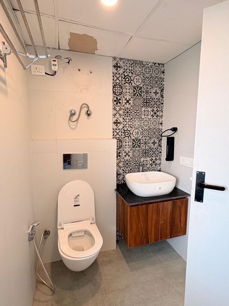 Bathroom, apex-athena 2.5 Bedroom 1295 Sq.Ft. Apartment In Sector 75 Noida 9363670