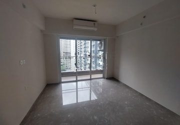 2 BHK Apartment For Rent in JP Eminence, Andheri West