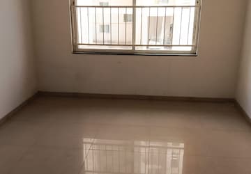 Room in 3 BHK Villa at Pride Purple Five Gardens, Rahatani – for Rent