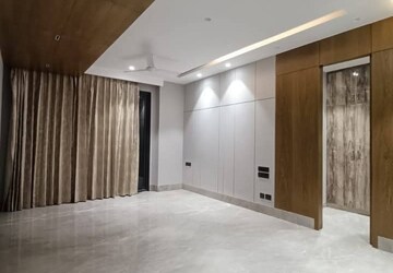 Room in 1.5 BHK Builder Floor at Palam Vihar – for Rent