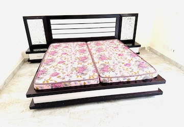 Bedroom in 3 BHK Builder Floor at Vipul World Floors, Sector 48 – for Rent