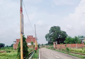 Plot – Garden View at Raebareli Road - for Sale