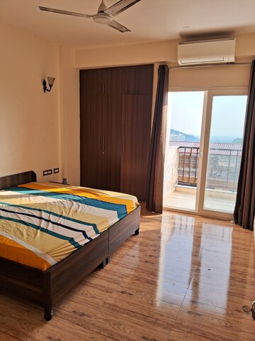 Bedroom in 2 BHK Apartment at Mussoorie Road – for Rent