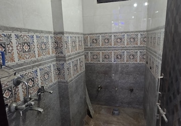 Living Room in 2 BHK Builder Floor at Uttam Nagar – for Sale