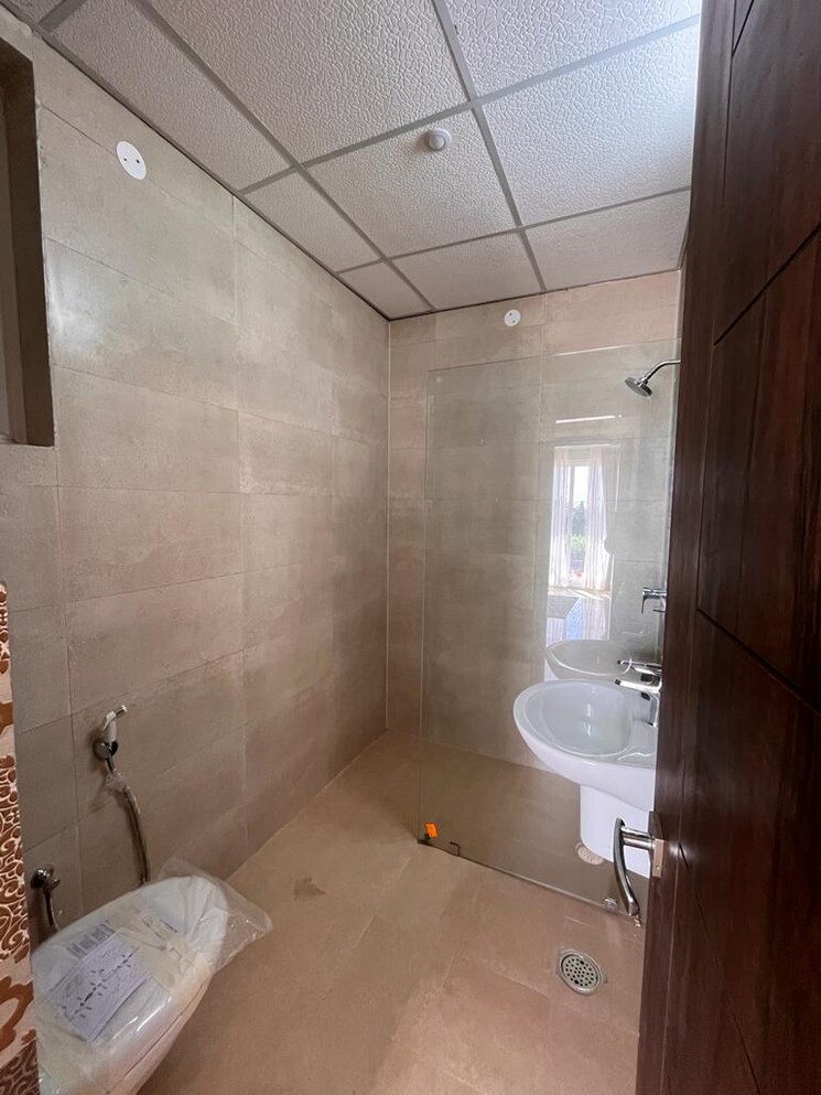 Bathroom, sector 115 4 Bedroom 2248 Sq.Ft. Apartment In Sector 115 Mohali 9363780