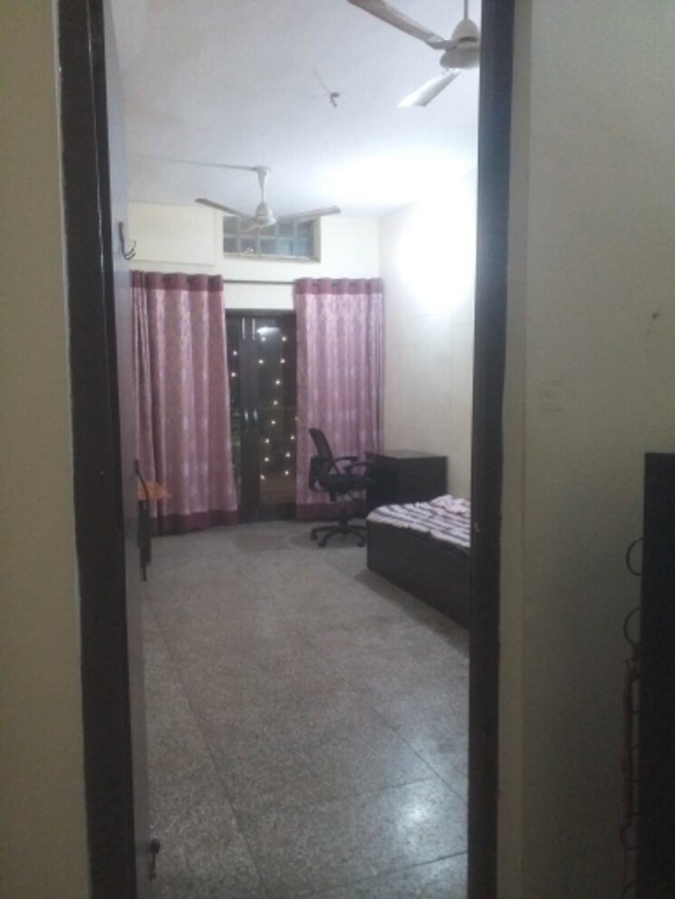 Room, new rajinder nagar 2 Bedroom 1280 Sq.Ft. Builder Floor In New Rajinder Nagar Delhi 9363892
