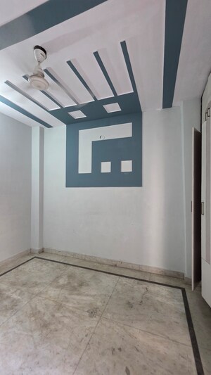 3 BHK Builder Floor For Sale in Uttam Nagar