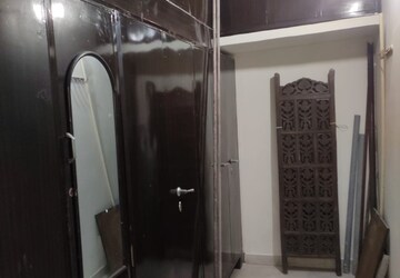 Building Lobby in 6 BHK Villa at Sector 19 – for Sale