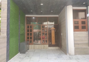 Living Room in 6 BHK Villa at Sector 19 – for Sale