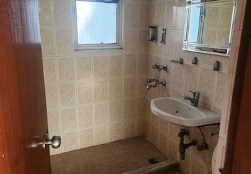 Bathroom in 2 BHK Apartment at Suncity Essel Tower, Sector 28 – for Rent
