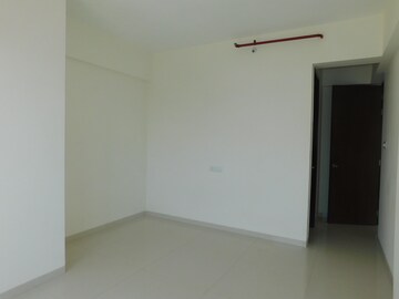 Room in 2 BHK Apartment at Metropolis Rivera, Kasarvadavali – for Sale