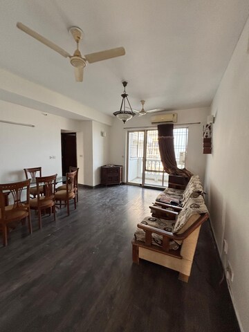 2 BHK Apartment For Rent in DLF Regency Park I, Dlf Phase iv