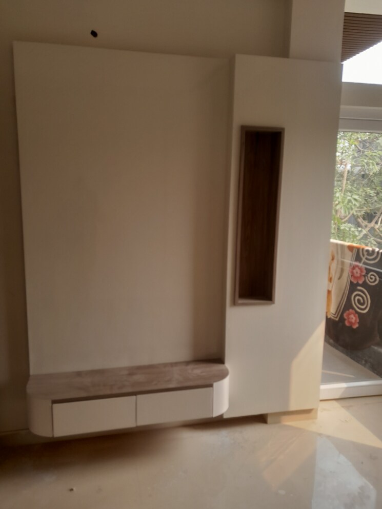 undefined, rohini sector 11 3 Bedroom 64 Sq.Mt. Builder Floor In Rohini Sector 11 Delhi 9363907