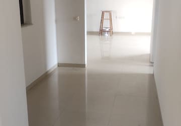 2 BHK Apartment For Rent in Lodha Aqua, Mira Road